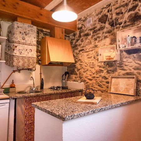 Apartamento Duplex Rural Con Chimenea Y Vistas Panoramicas Desde La Cama Sant Marti Sacalm Exteriér fotografie